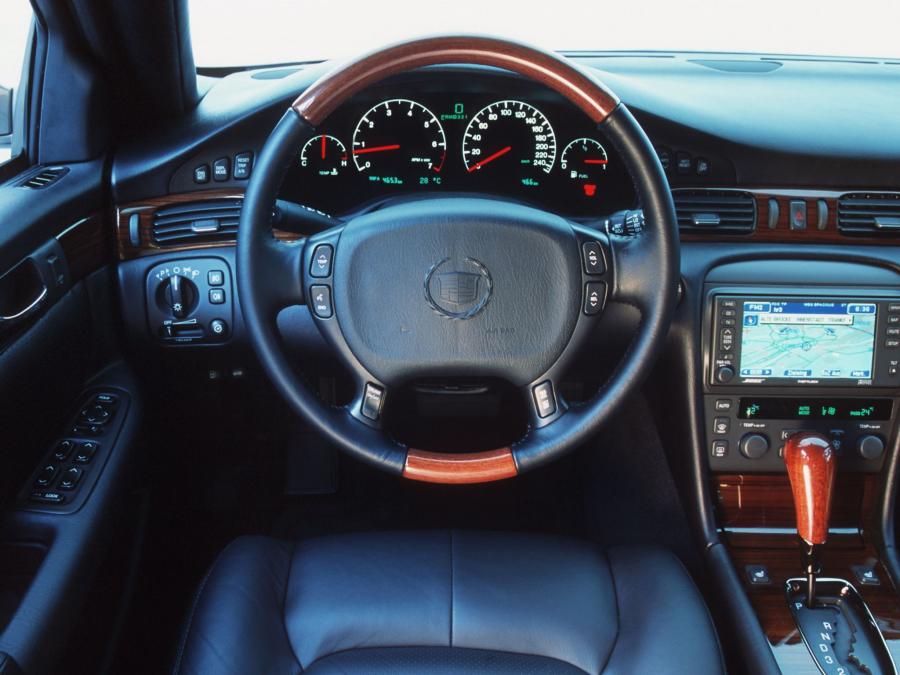  Cadillac Seville STS 1998 года  (EU) (фото 3 из 28)